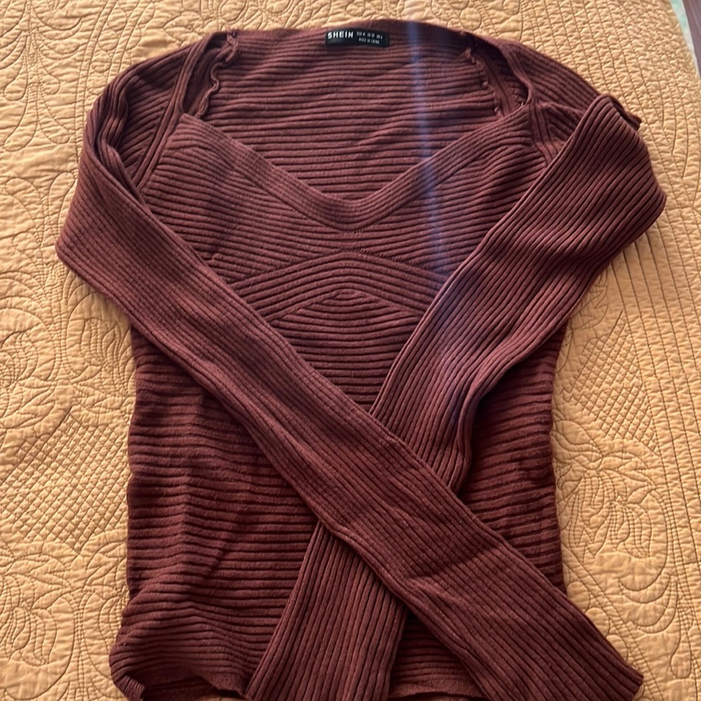Long sleeve top
